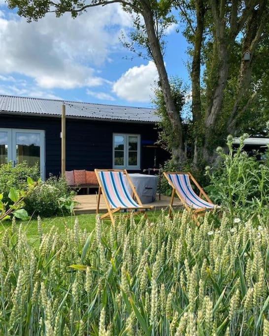 Beautiful Cottage In Bredfield Near To Woodbridge On The Suffolk Coast Exterior photo
